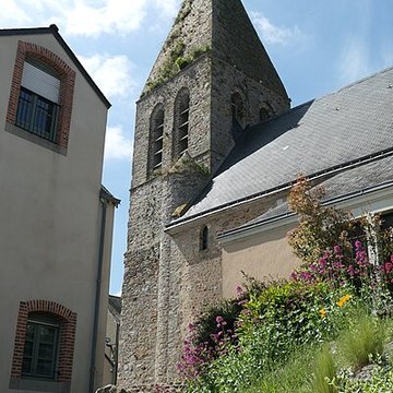 Église Saint-Pierre de Parné-sur-Roc