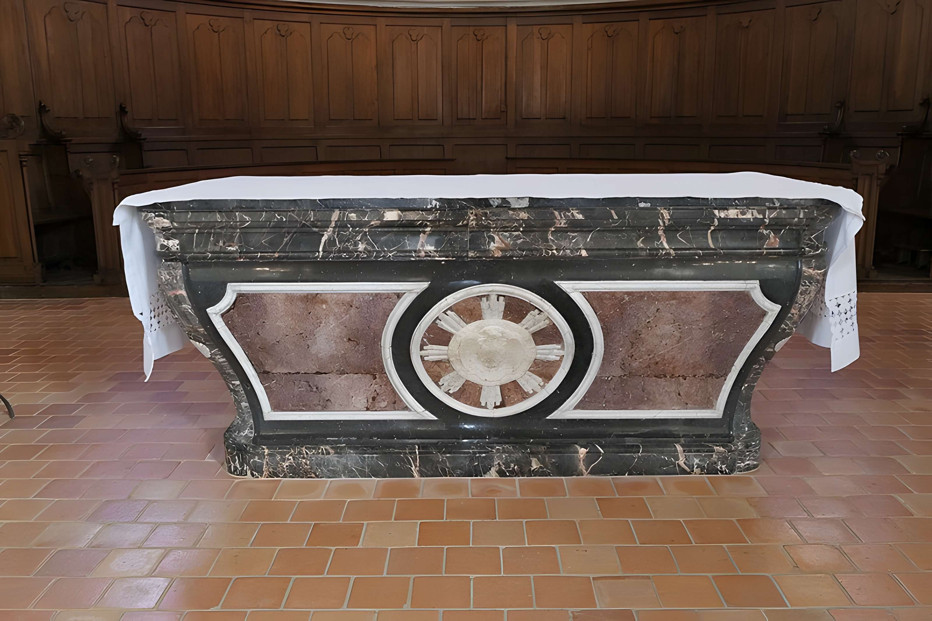 Église Saint-Pierre de Parné-sur-Roc