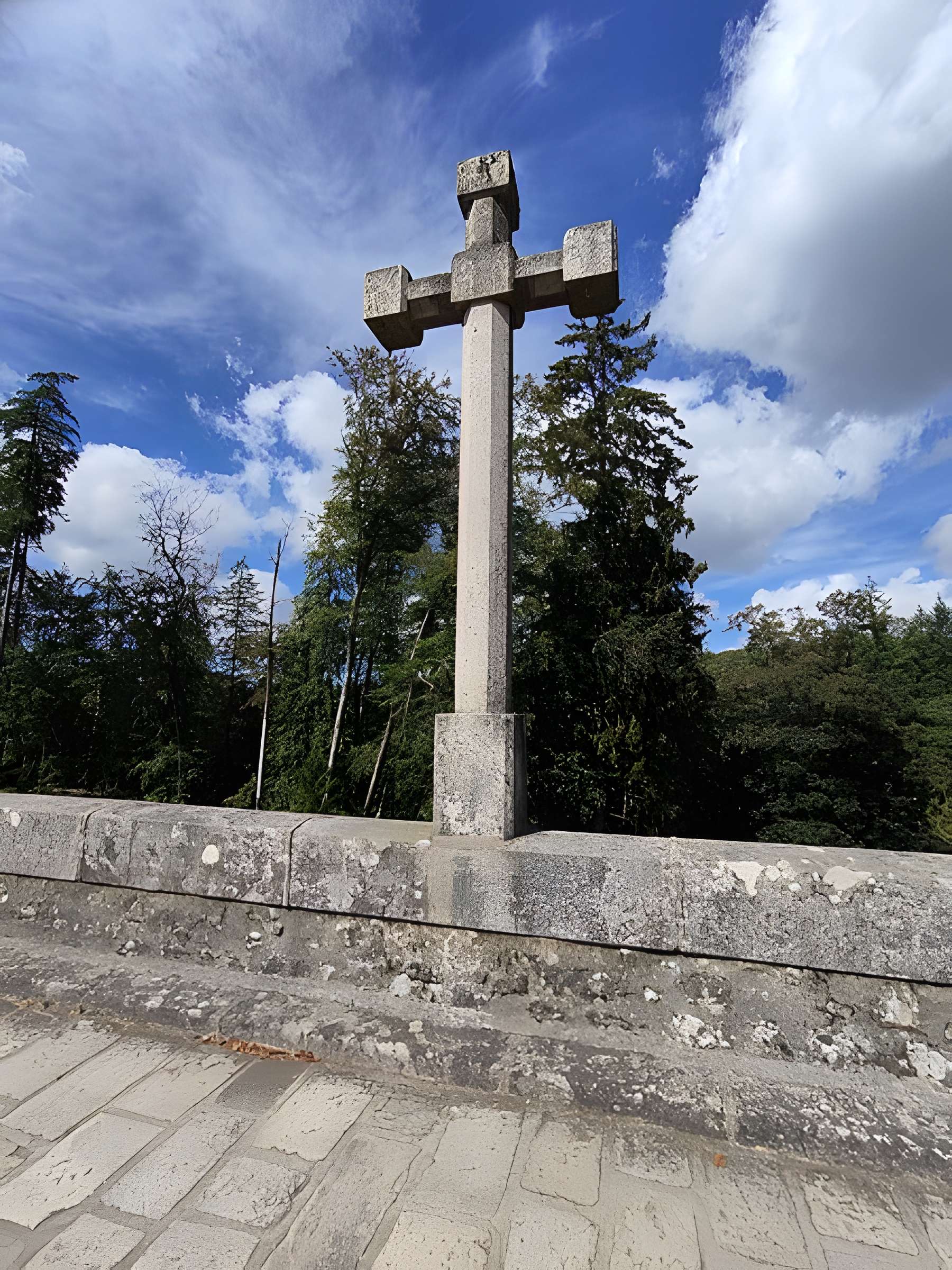 Barrage du lac des Settons