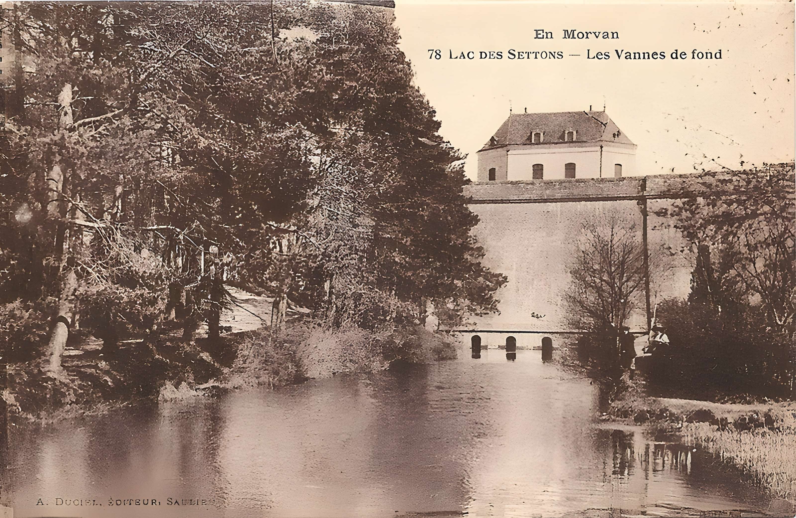 Barrage du lac des Settons