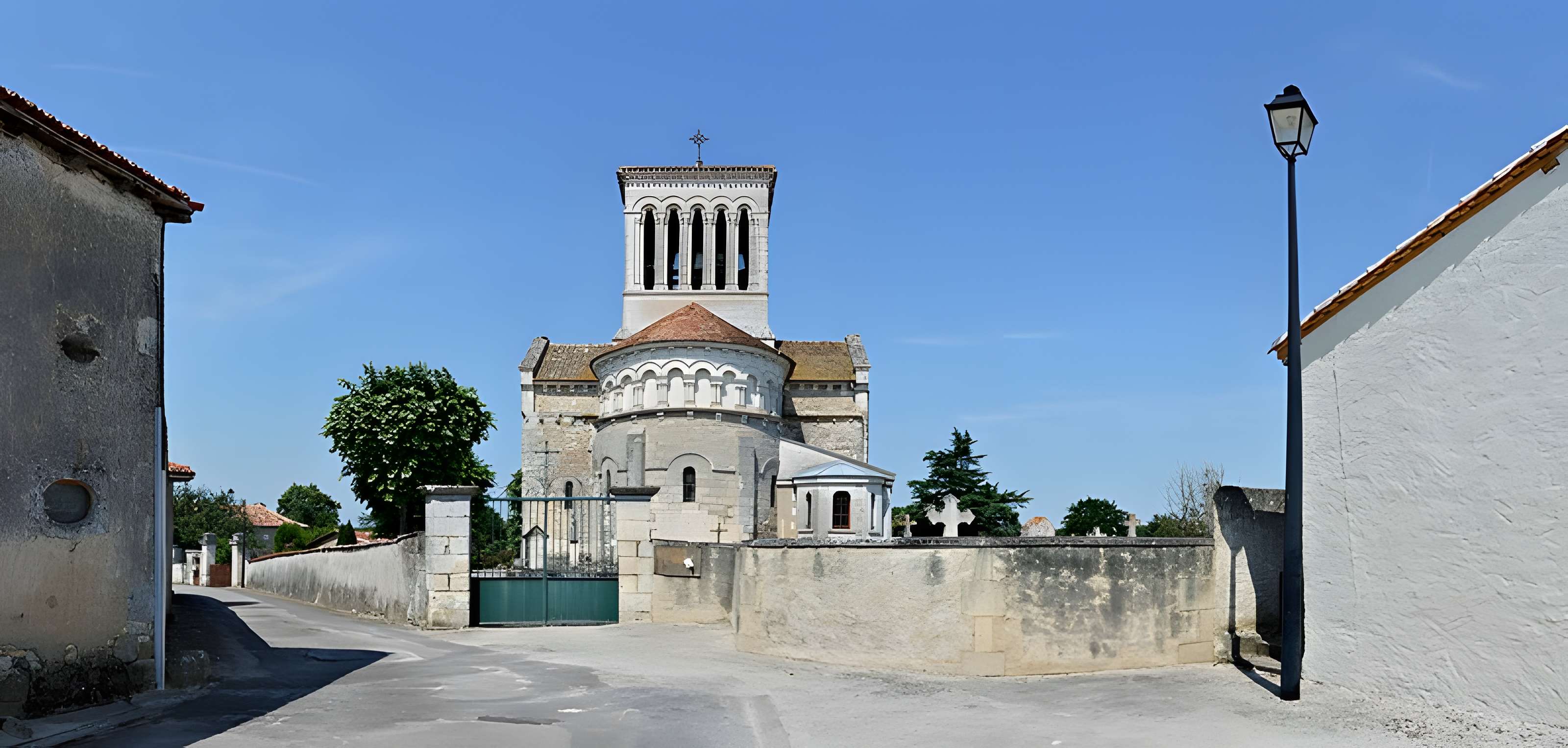 Église Saint-Pierre de Passirac