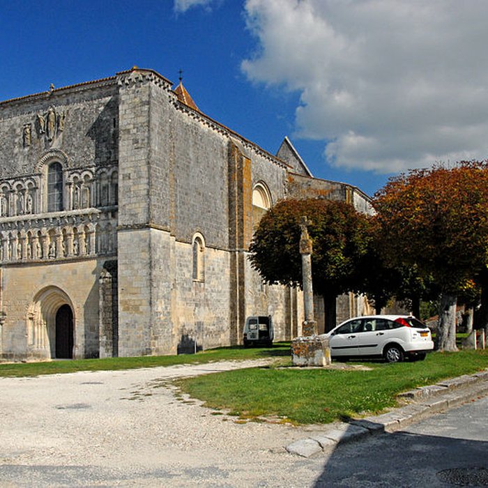 Photo de Église Saint-Pierre de Pérignac