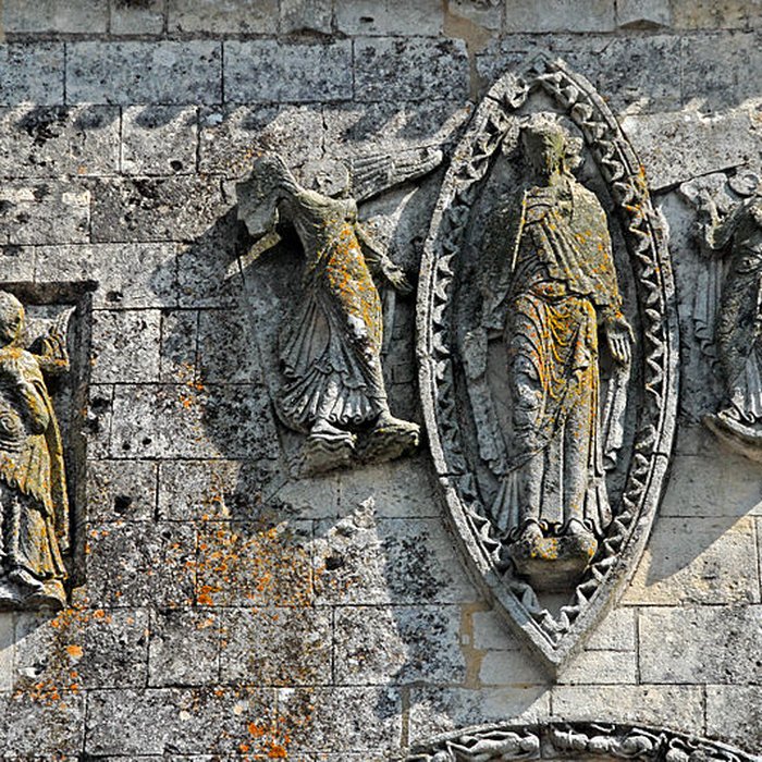 Photo de Église Saint-Pierre de Pérignac