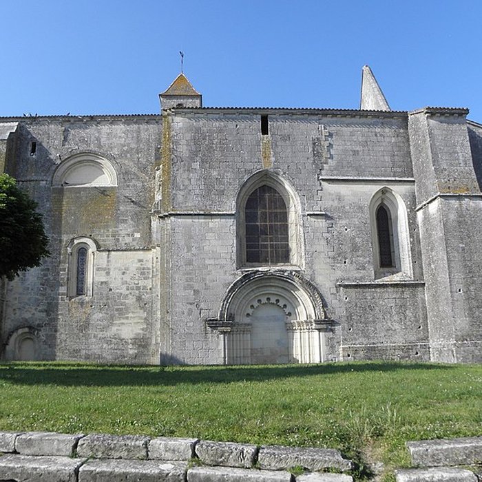 Photo de Église Saint-Pierre de Pérignac