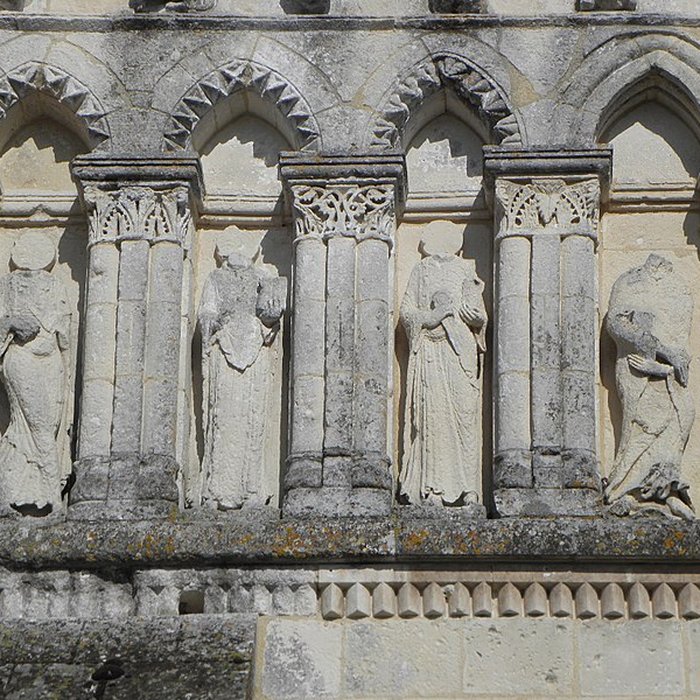 Photo de Église Saint-Pierre de Pérignac