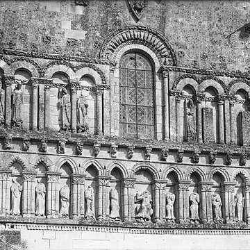 Église Saint-Pierre de Pérignac