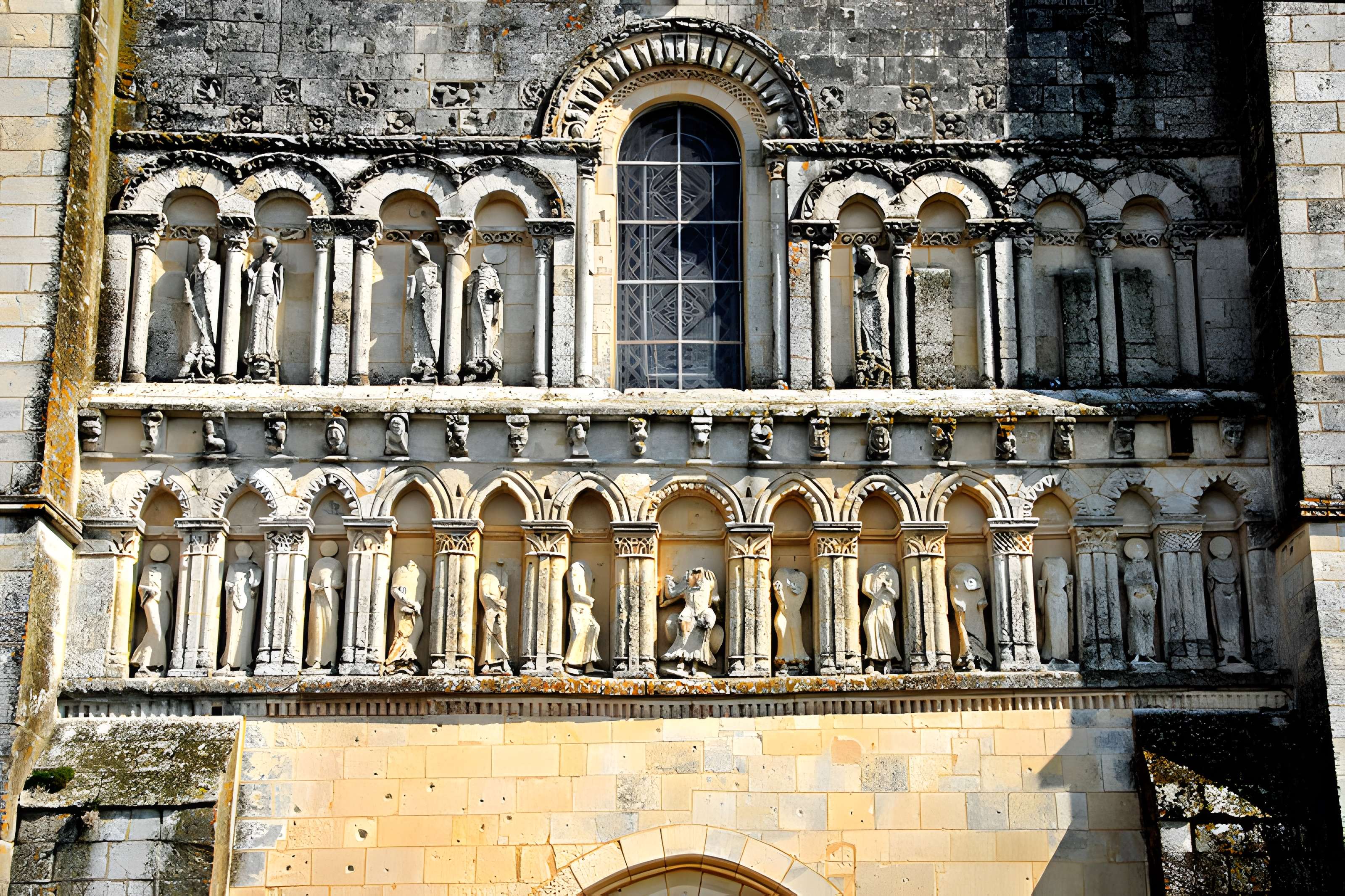 Église Saint-Pierre de Pérignac