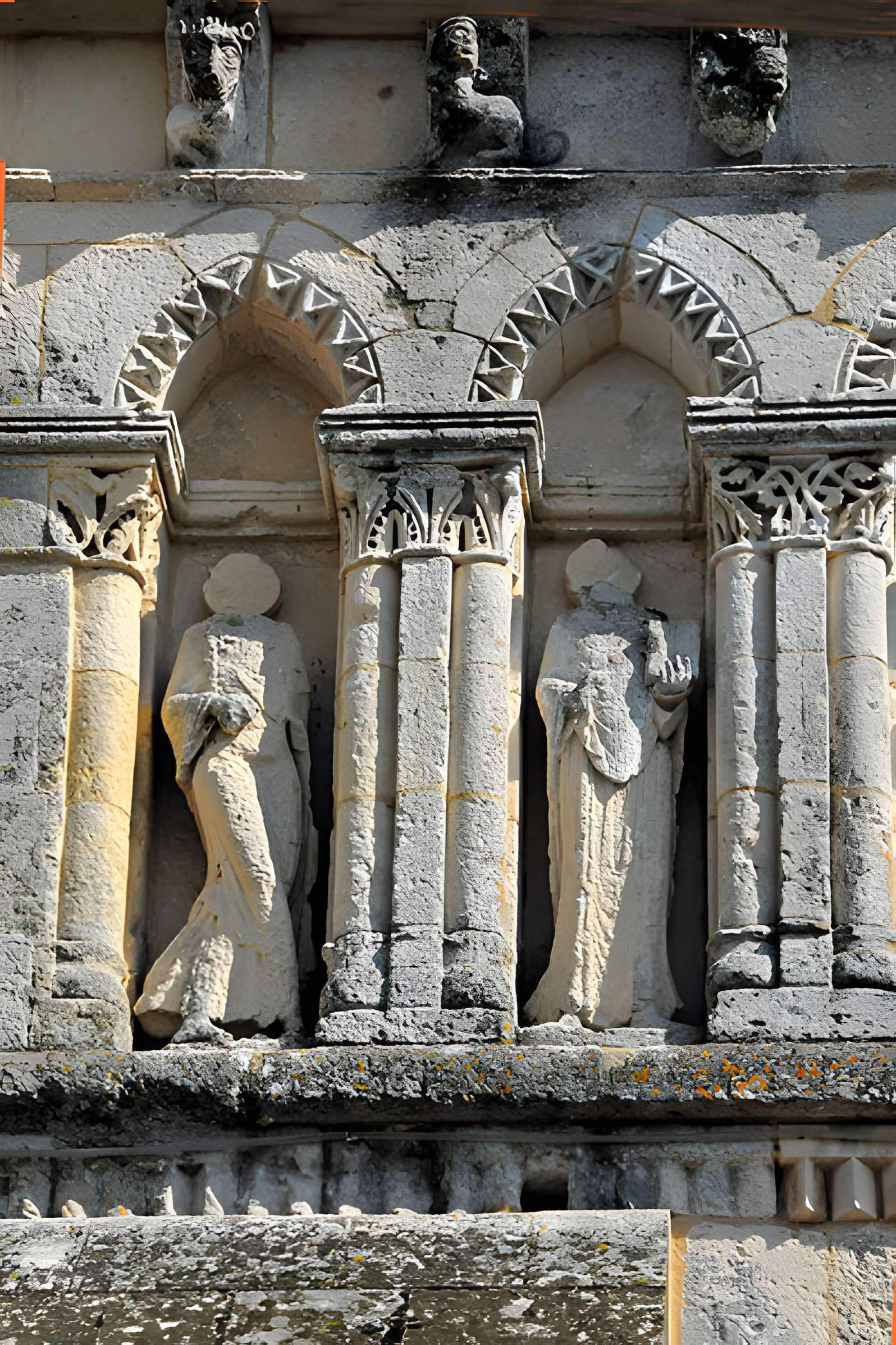 Église Saint-Pierre de Pérignac