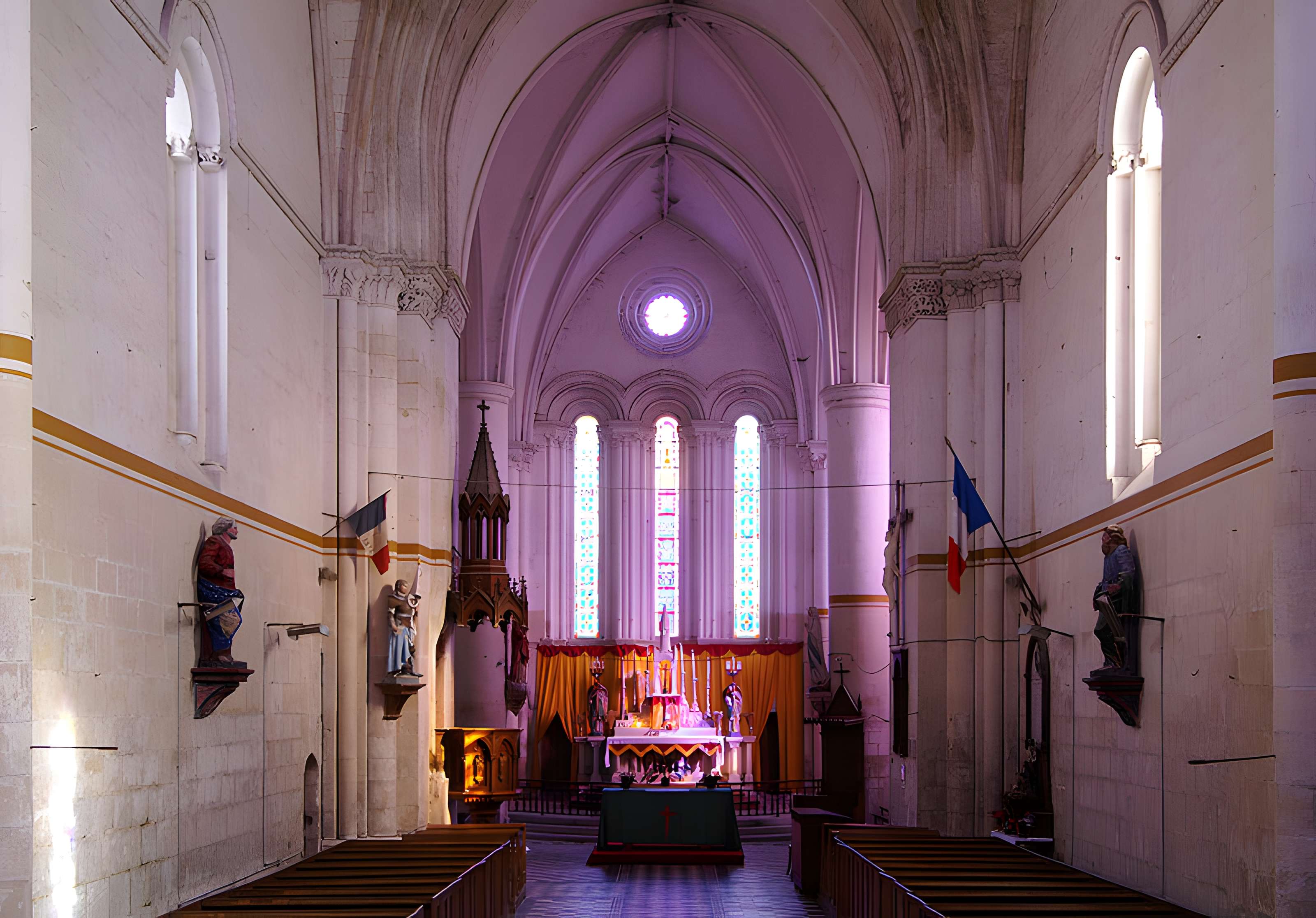 Église Saint-Pierre de Pérignac
