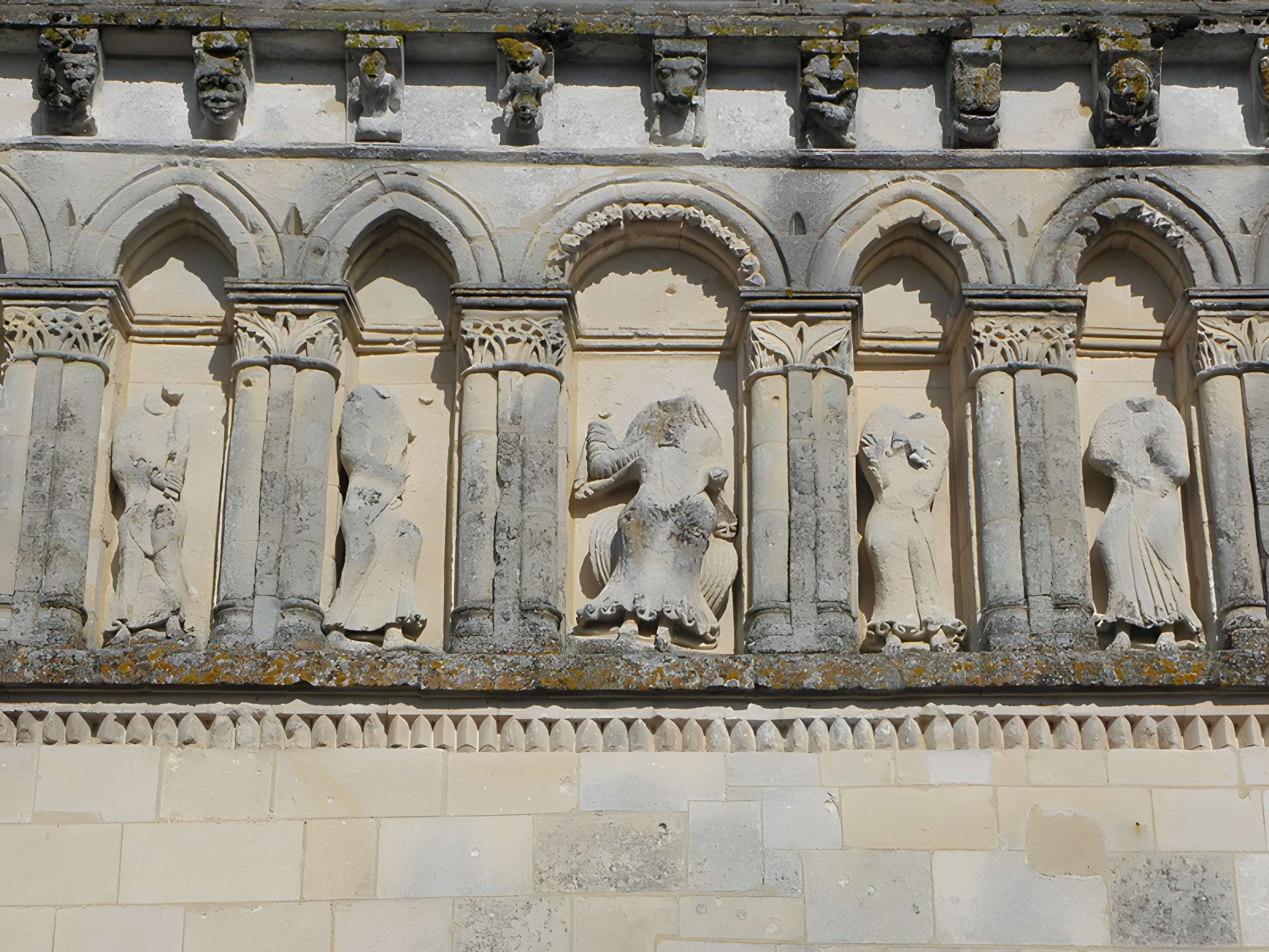 Église Saint-Pierre de Pérignac
