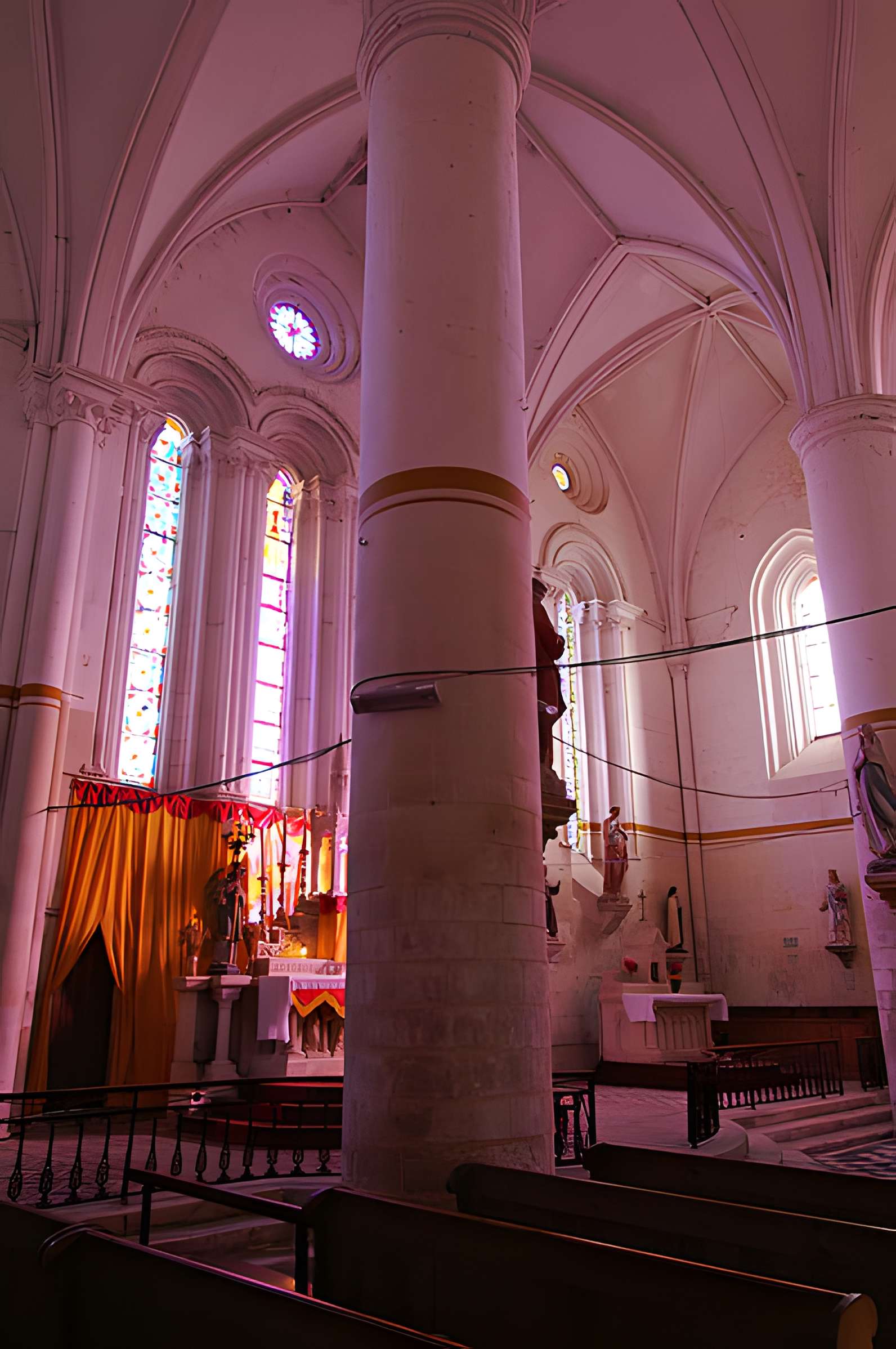 Église Saint-Pierre de Pérignac