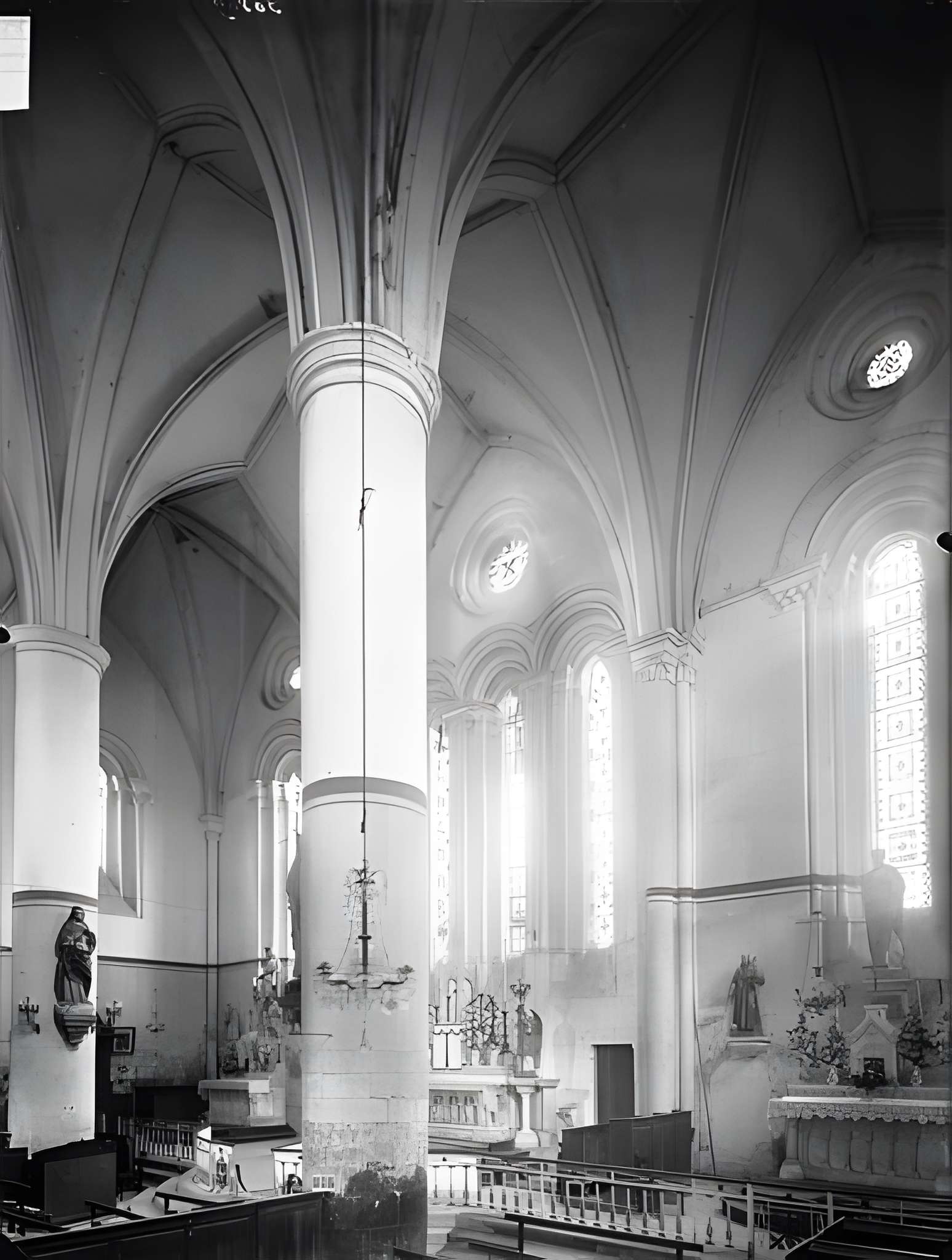 Église Saint-Pierre de Pérignac