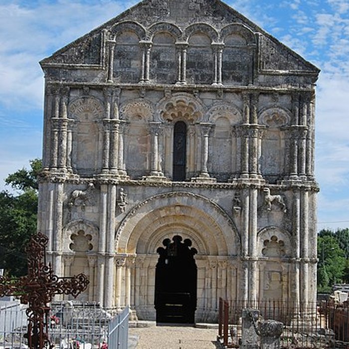 Photo de Église Saint-Pierre de Petit-Palais-et-Cornemps