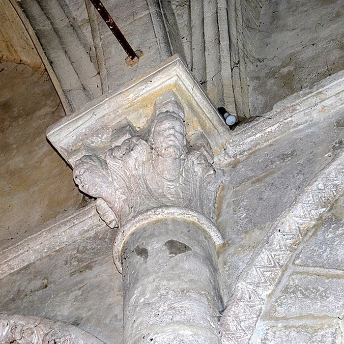 Photo de Église Saint-Pierre de Petit-Palais-et-Cornemps