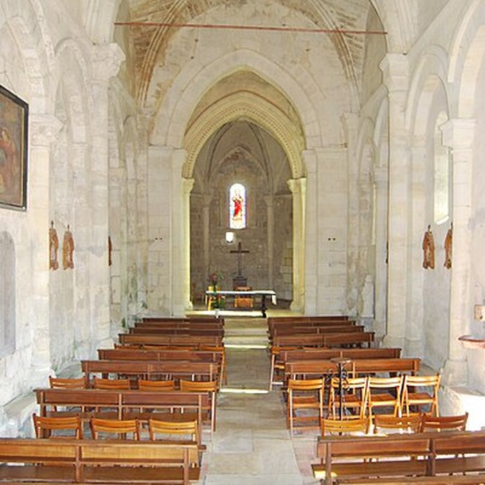 Photo de Église Saint-Pierre de Petit-Palais-et-Cornemps