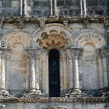 Église Saint-Pierre de Petit-Palais-et-Cornemps