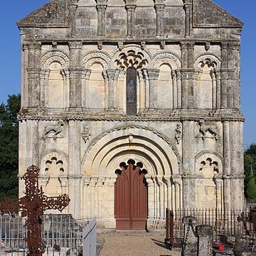 Église Saint-Pierre de Petit-Palais-et-Cornemps