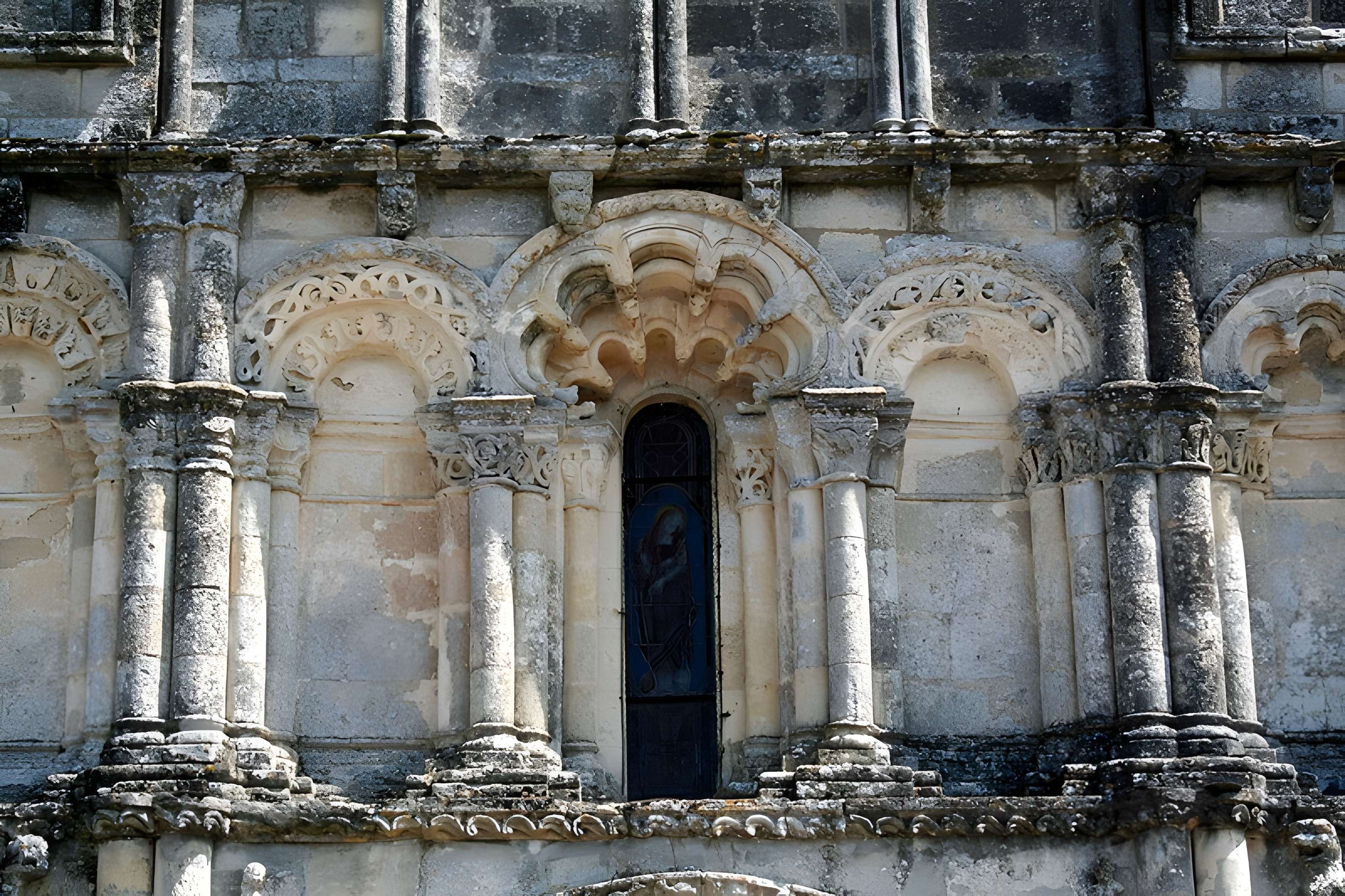 Église Saint-Pierre de Petit-Palais-et-Cornemps