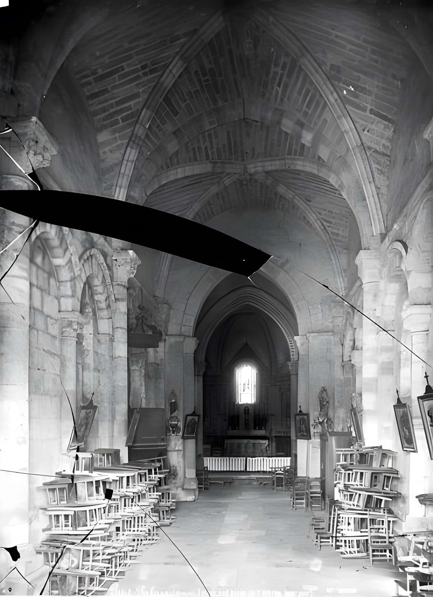 Église Saint-Pierre de Petit-Palais-et-Cornemps