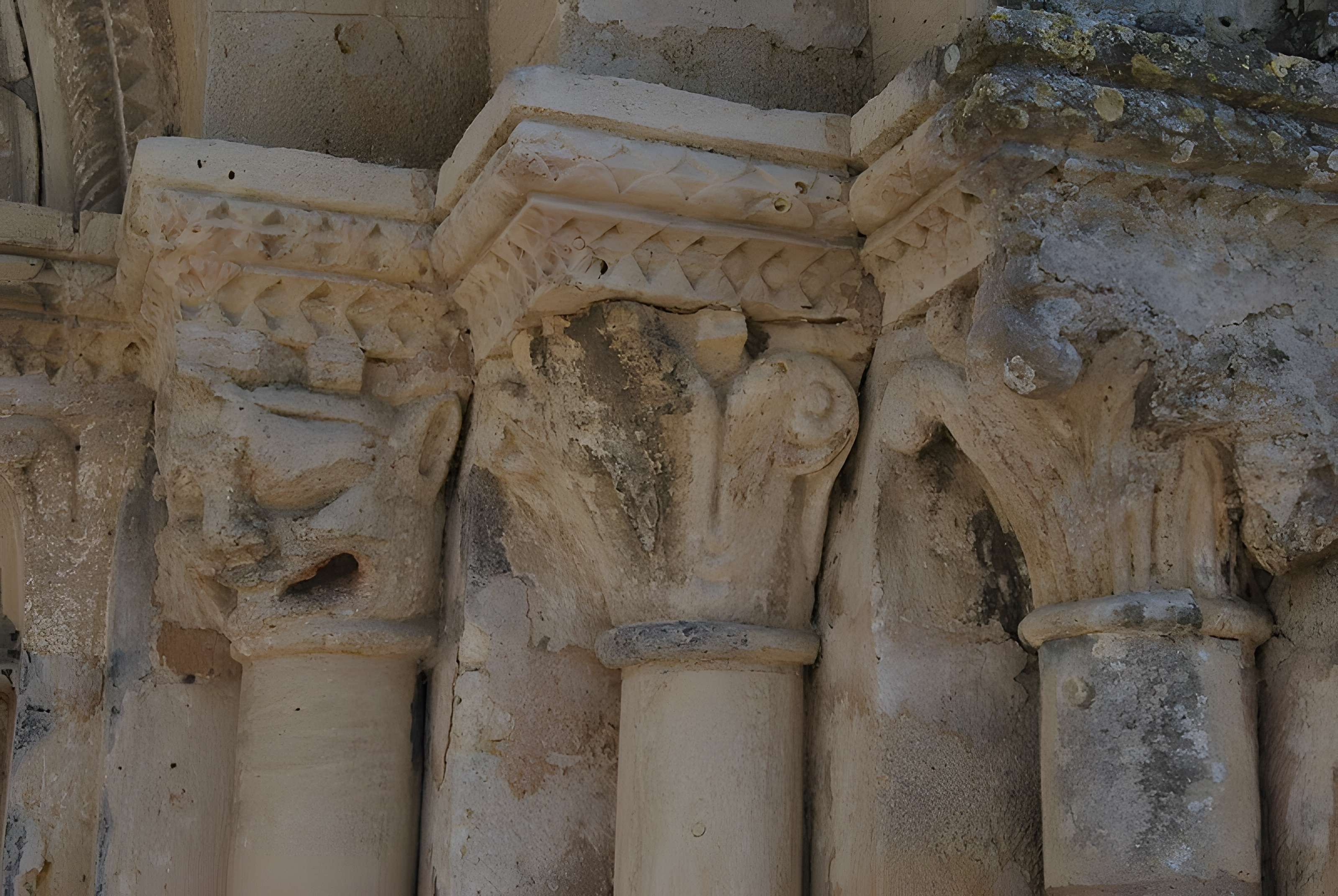 Église Saint-Pierre de Petit-Palais-et-Cornemps