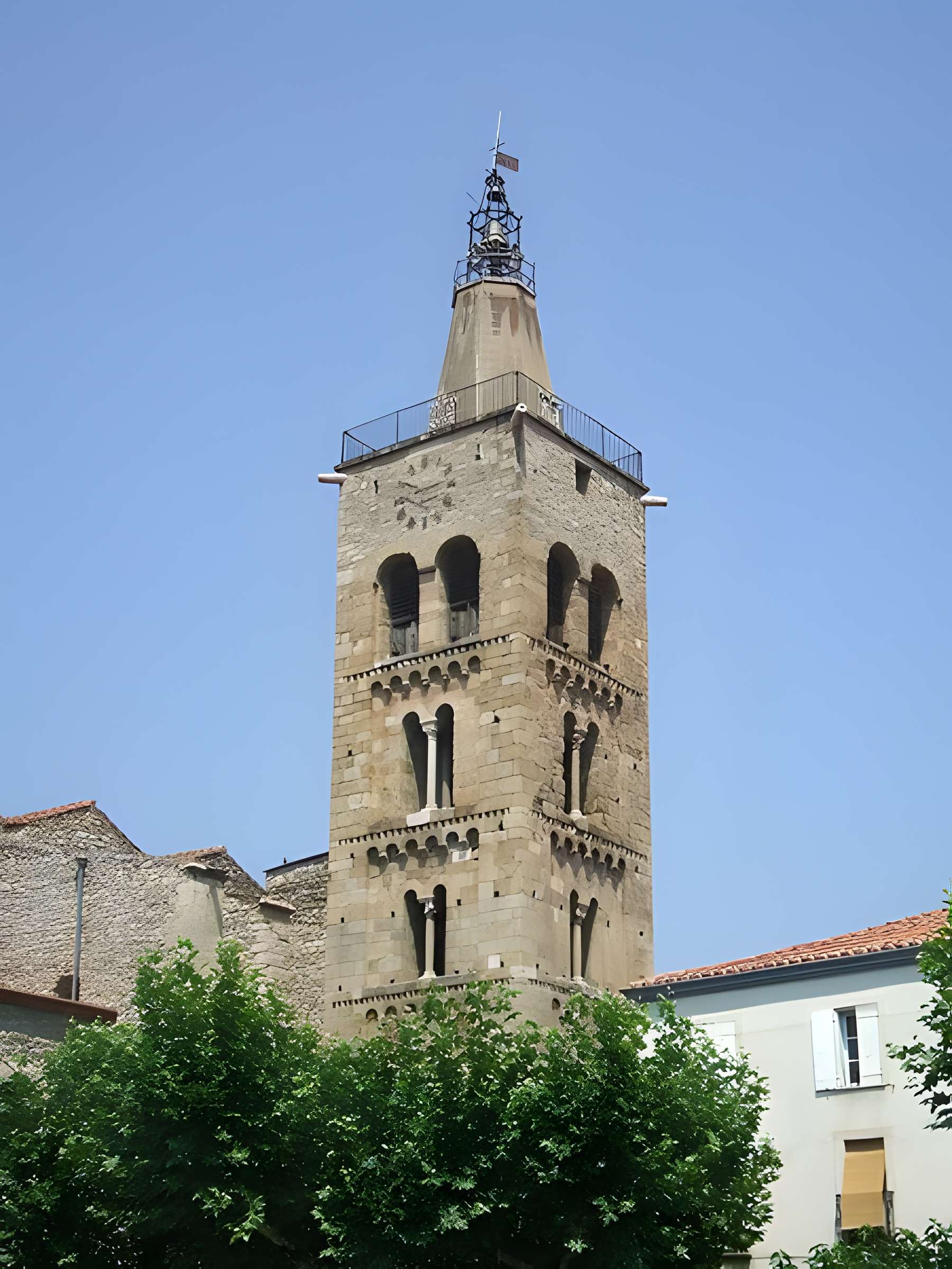 Église Saint-Pierre de Prades 