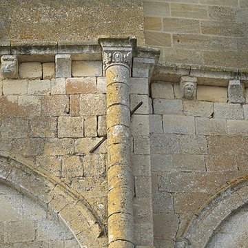 Église Saint-Pierre de Pujols