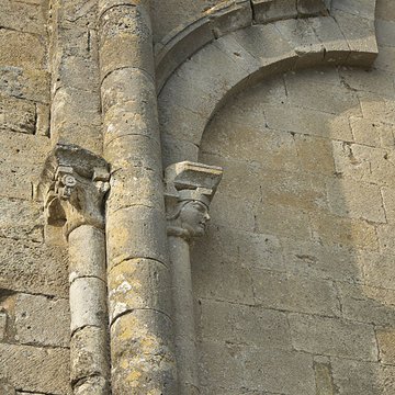 Église Saint-Pierre de Pujols