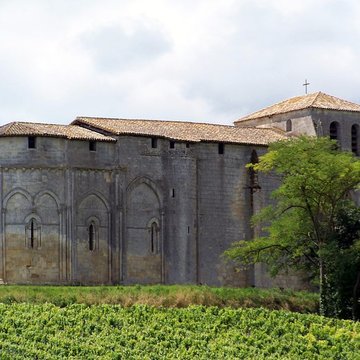 Église Saint-Pierre de Pujols