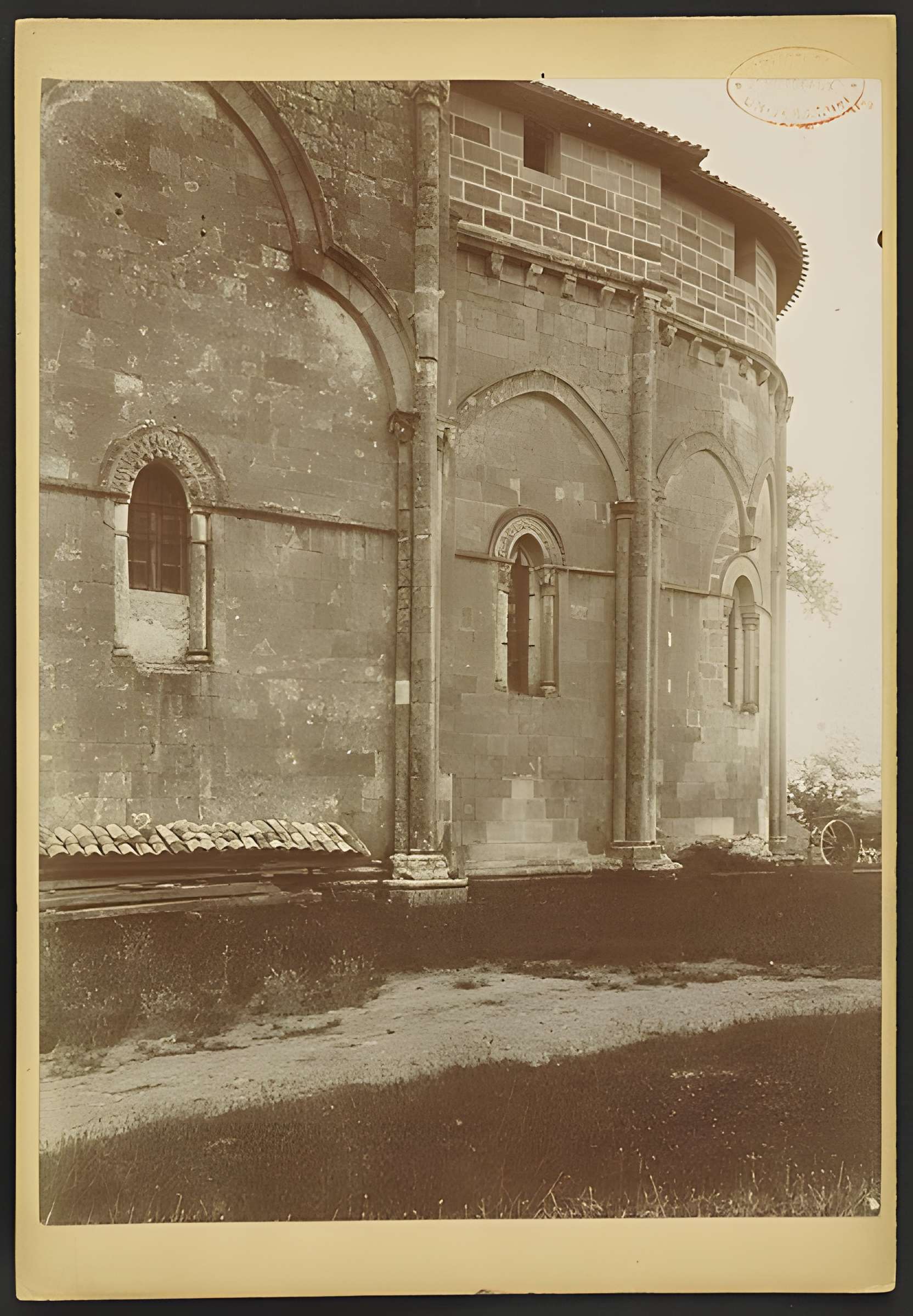 Église Saint-Pierre de Pujols