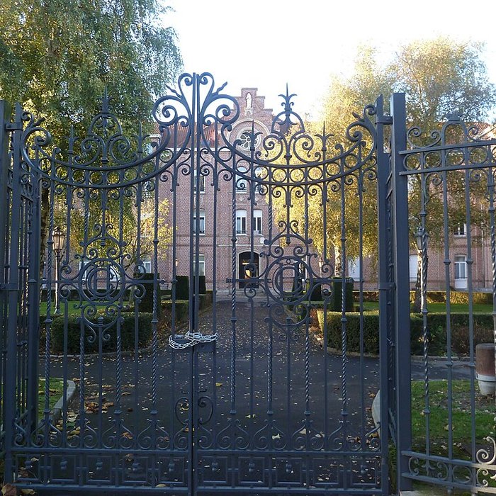 Photo de Ancienne école nationale professionnelle, actuel lycée Gustave Eiffel