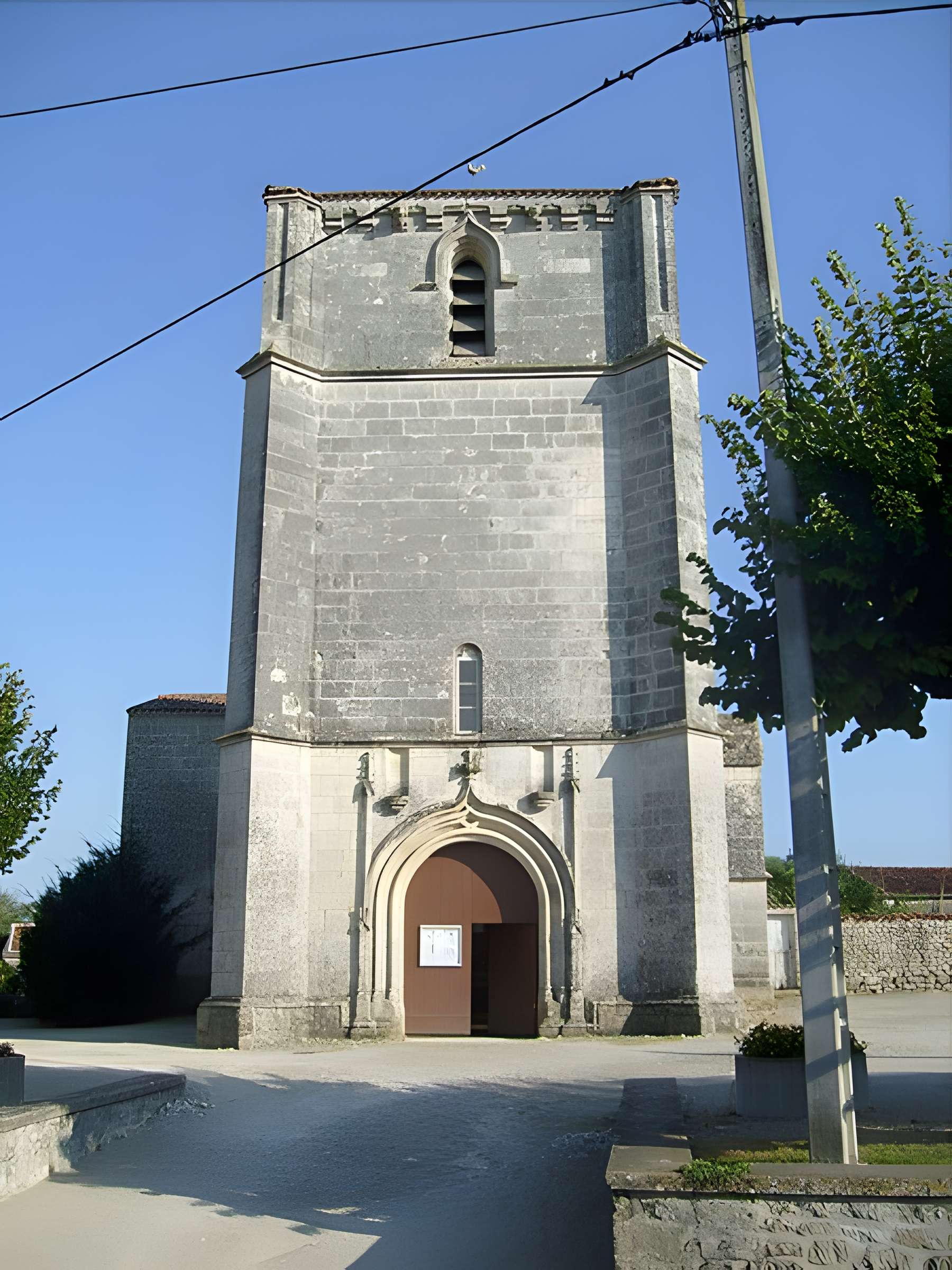 Église Saint-Pierre de Romegoux