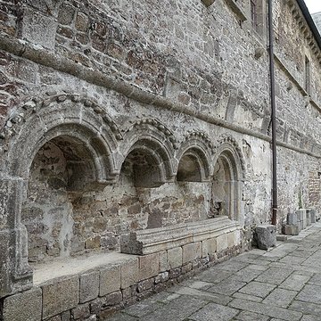Abbaye de La Lucerne dOutremer