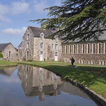 Abbaye de La Lucerne dOutremer