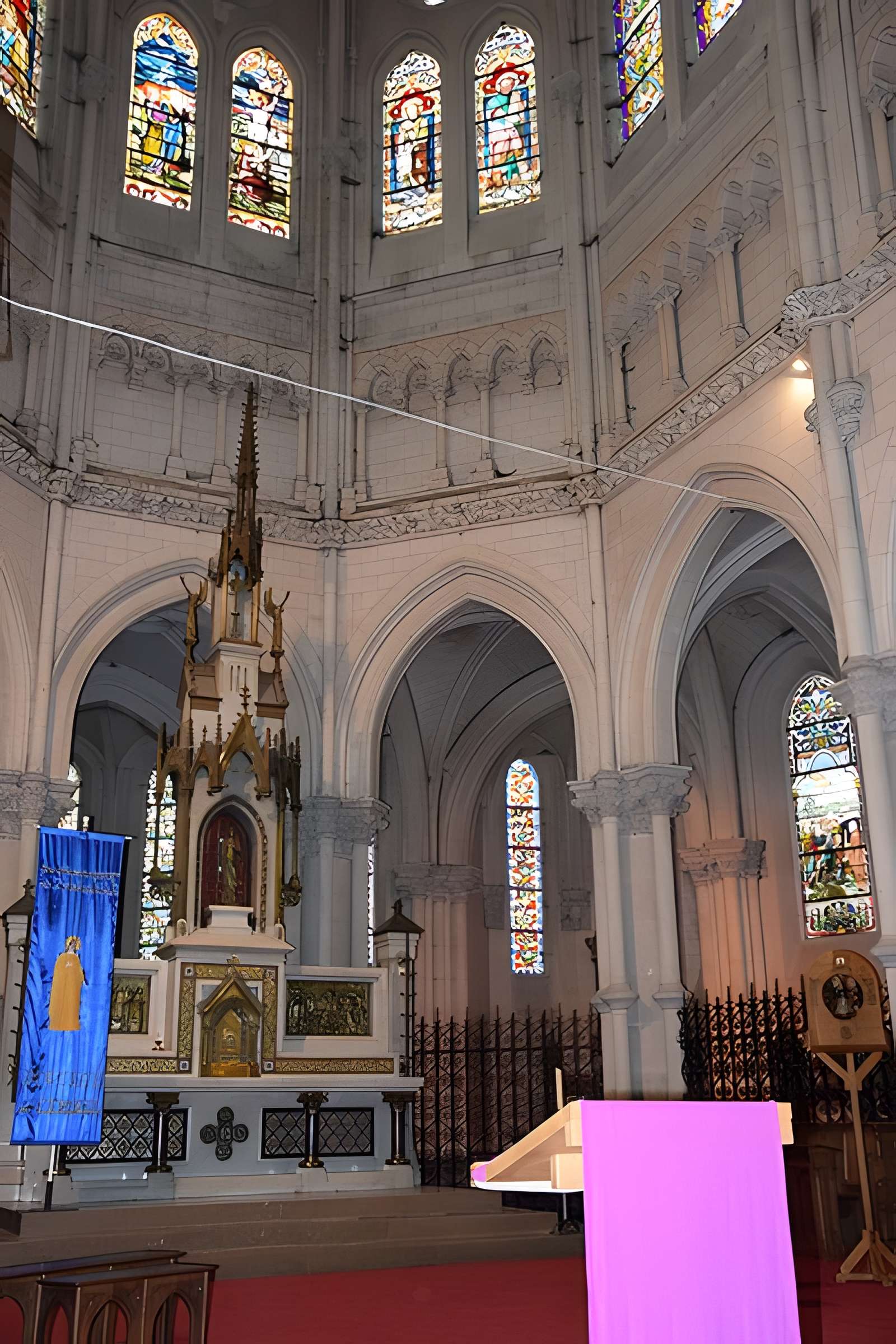 Basilique Sainte-Maxellende