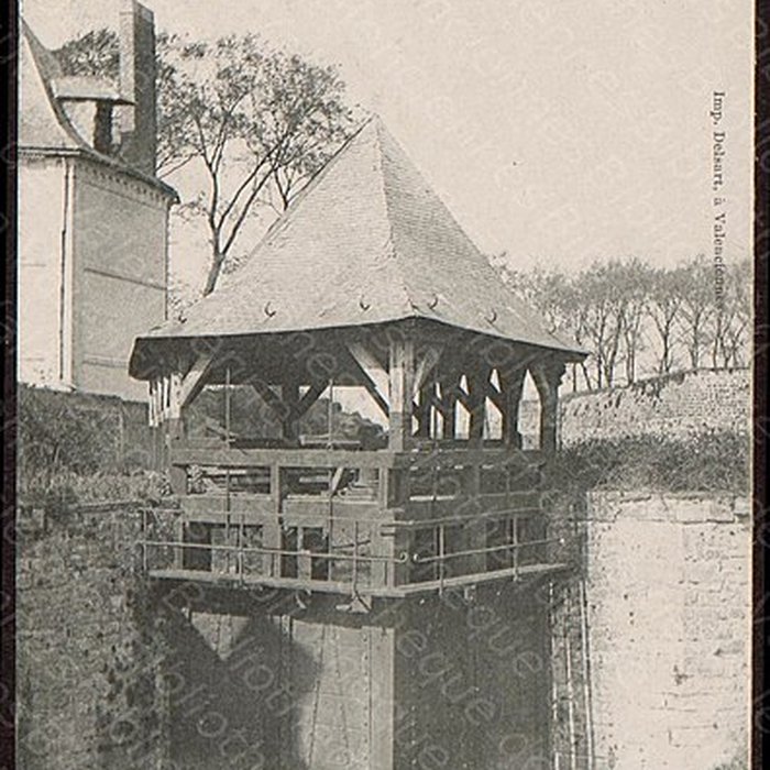 Photo de Ancienne enceinte espagnole