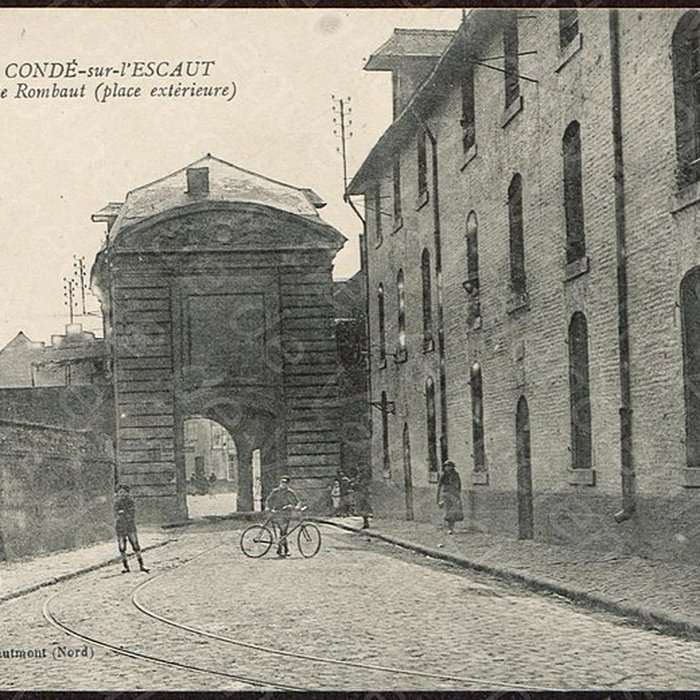 Photo de Ancienne enceinte espagnole