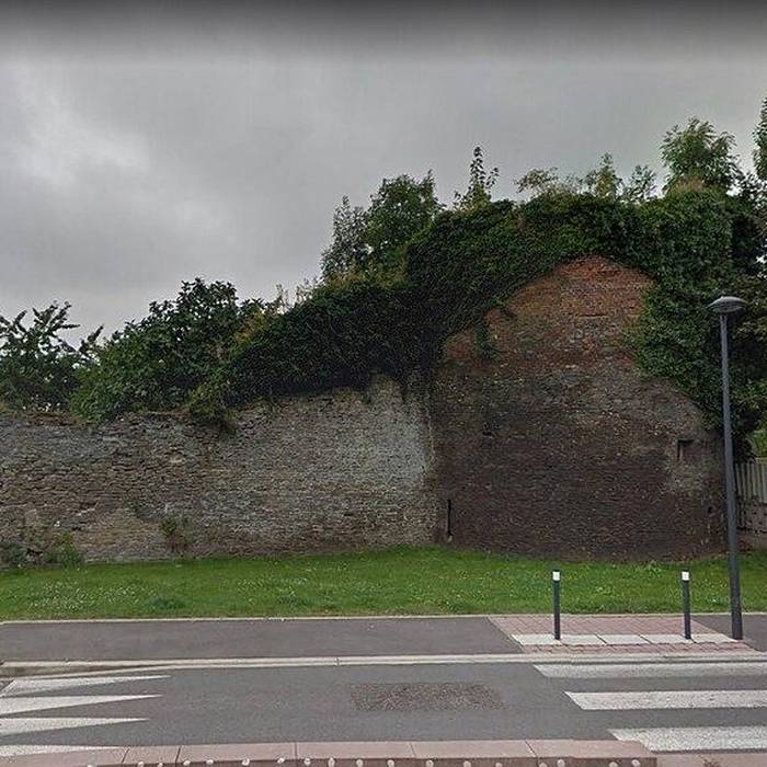 Photo de Ancienne enceinte espagnole