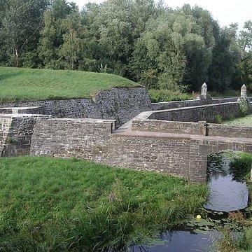 Ancienne enceinte espagnole