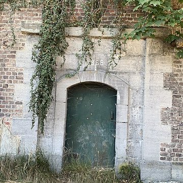 Ancienne enceinte espagnole