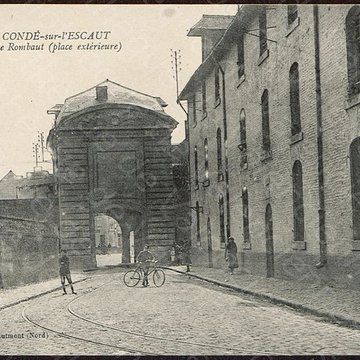 Ancienne enceinte espagnole