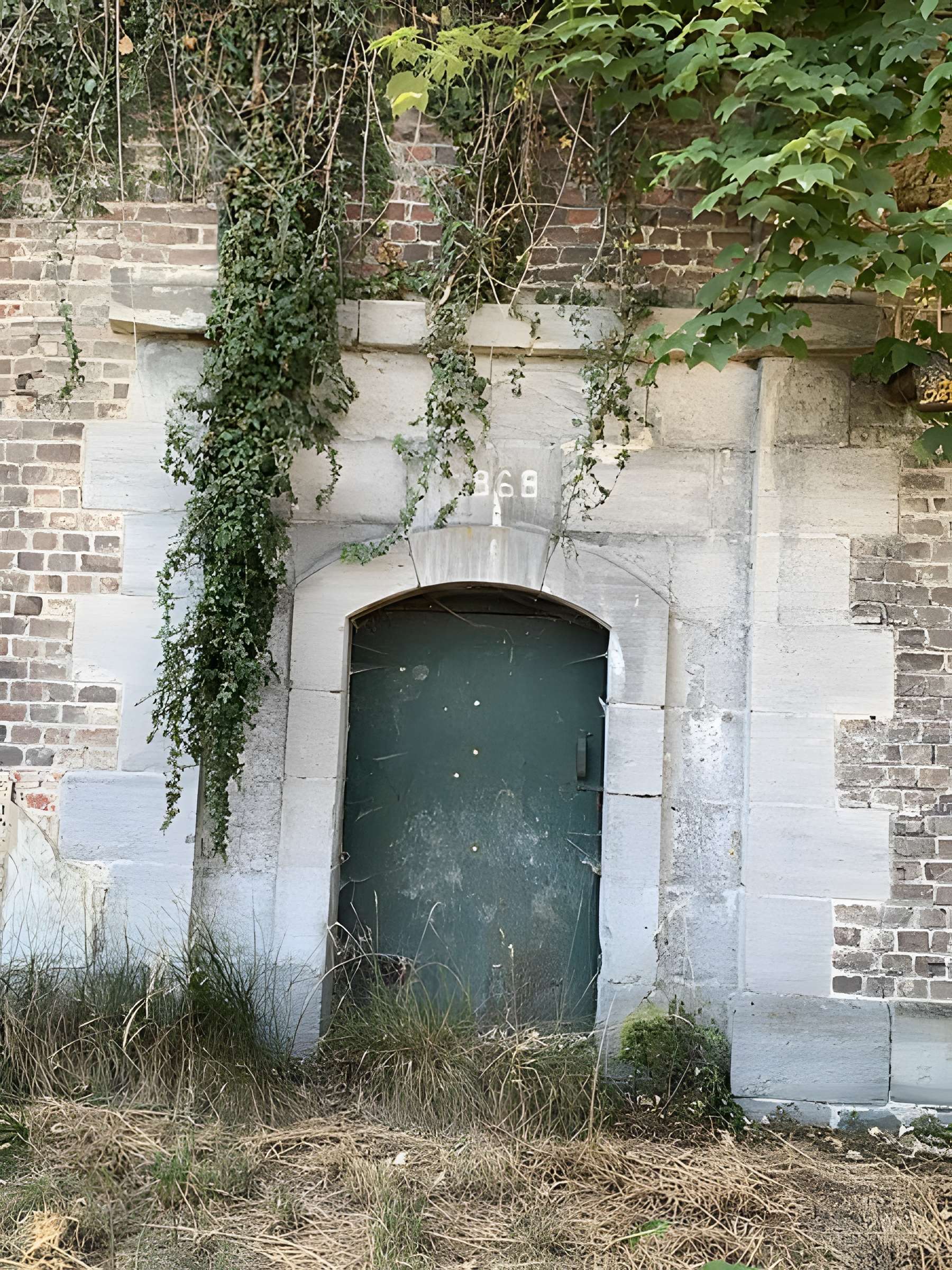 Ancienne enceinte espagnole