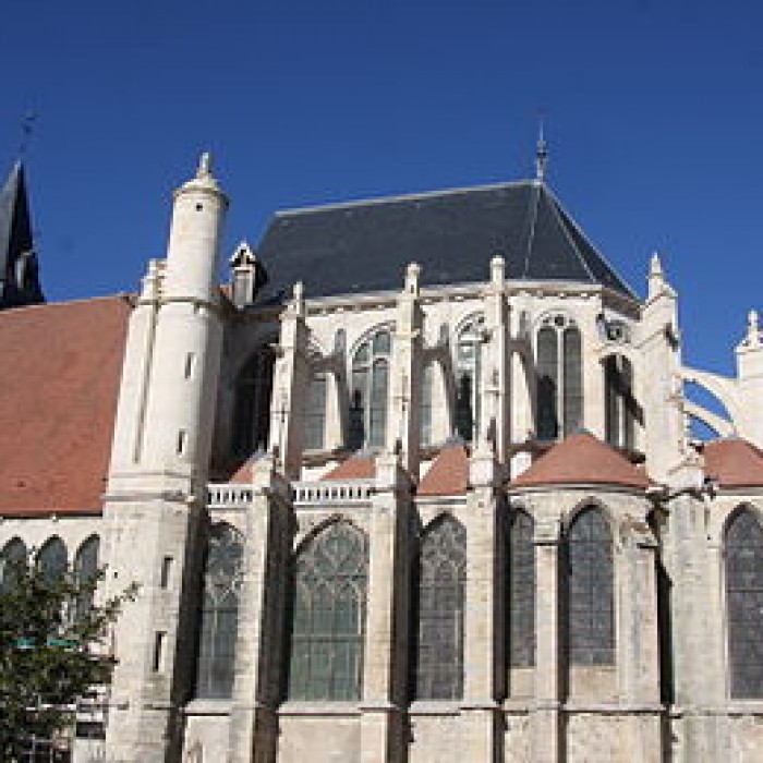 Photo de Église Saint-Pierre de Saint-Julien-du-Sault
