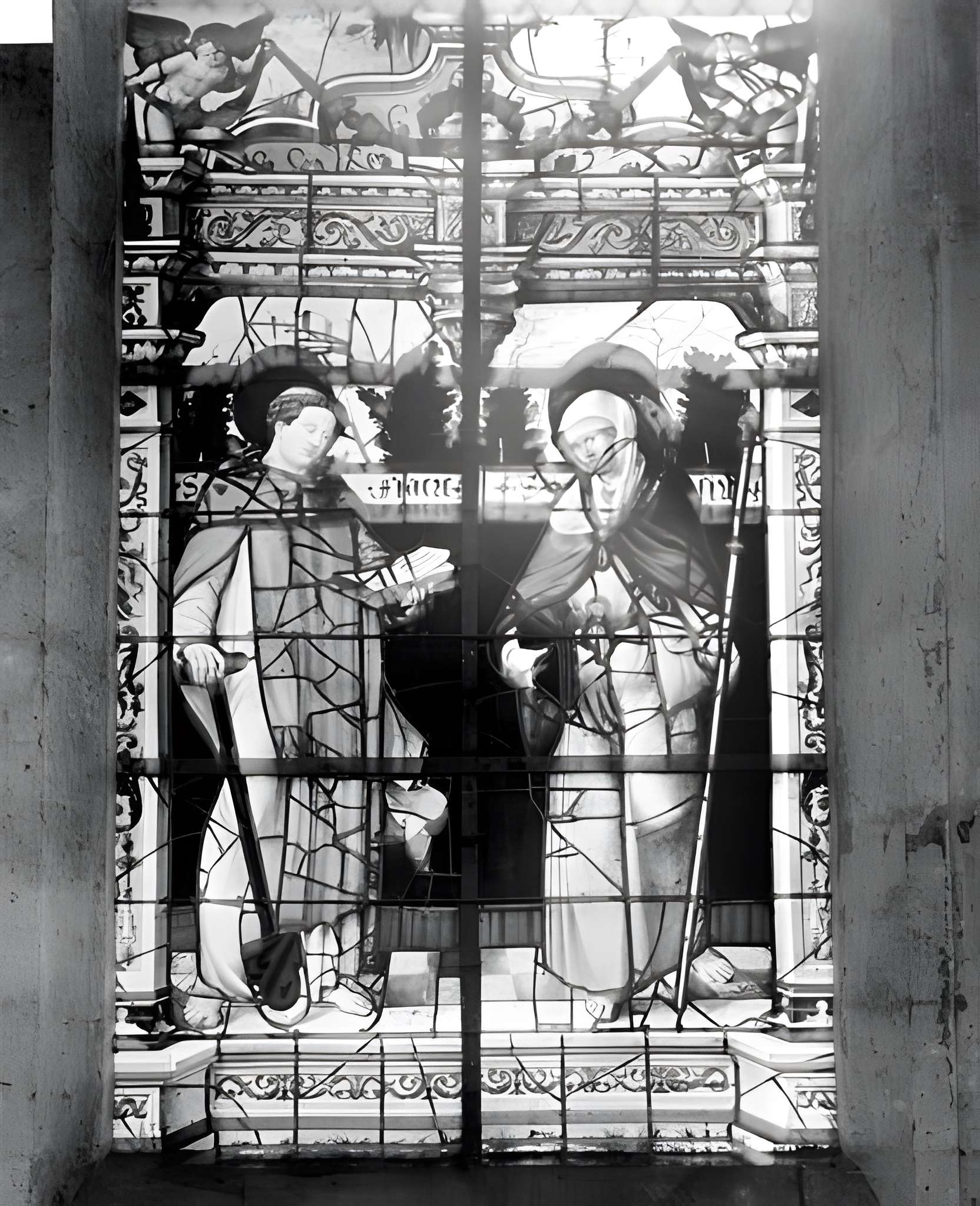 Église Saint-Pierre de Saint-Julien-du-Sault