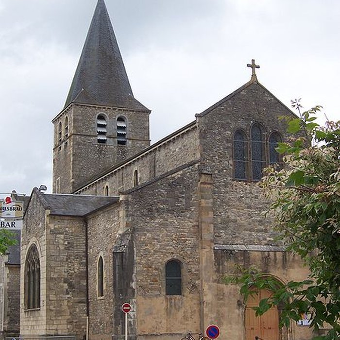 Photo de Église Saint-Pierre de Saint-Pierre-le-Moûtier
