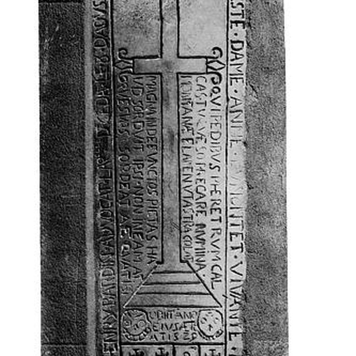 Photo de Église Saint-Pierre de Saint-Pierre-le-Moûtier