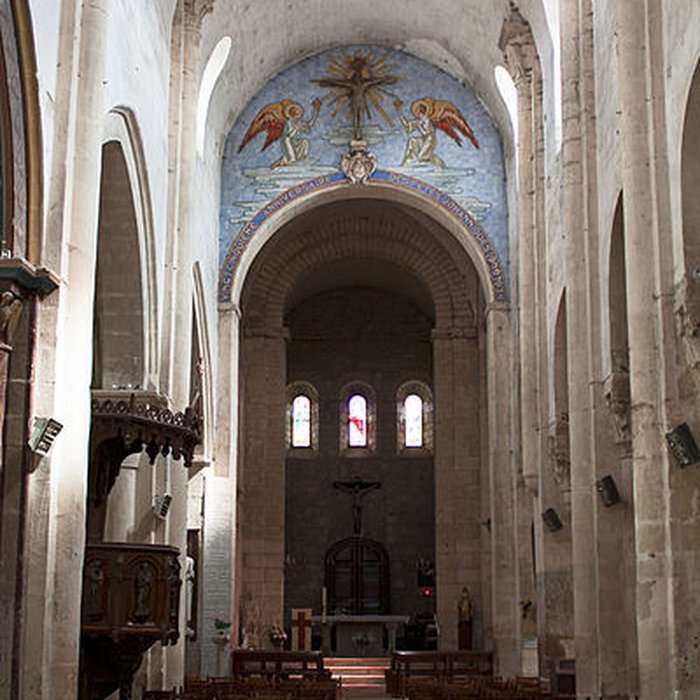 Photo de Église Saint-Pierre de Saint-Pierre-le-Moûtier