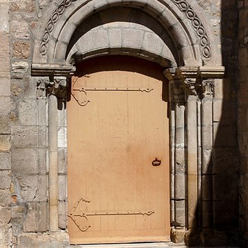 Église Saint-Pierre de Saint-Pierre-le-Moûtier