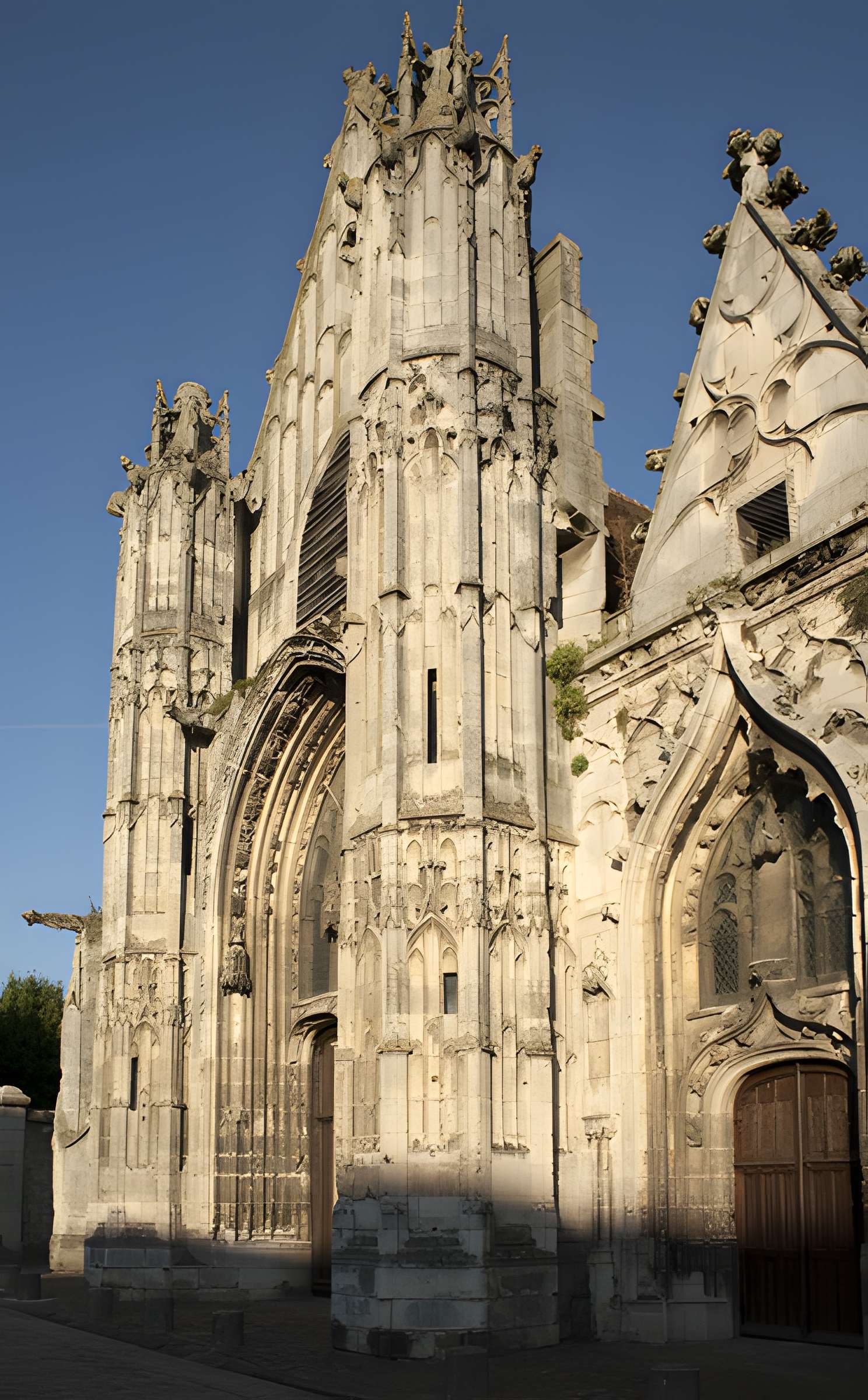 Église Saint-Pierre de Senlis