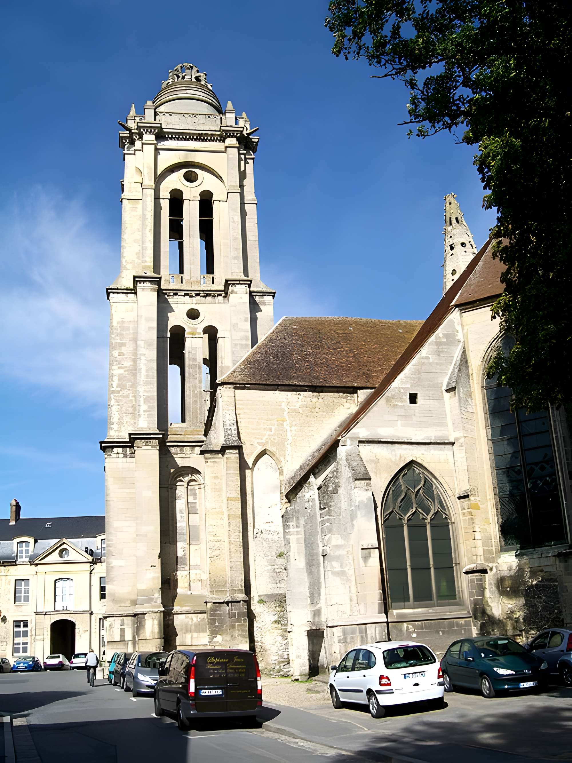 Église Saint-Pierre de Senlis