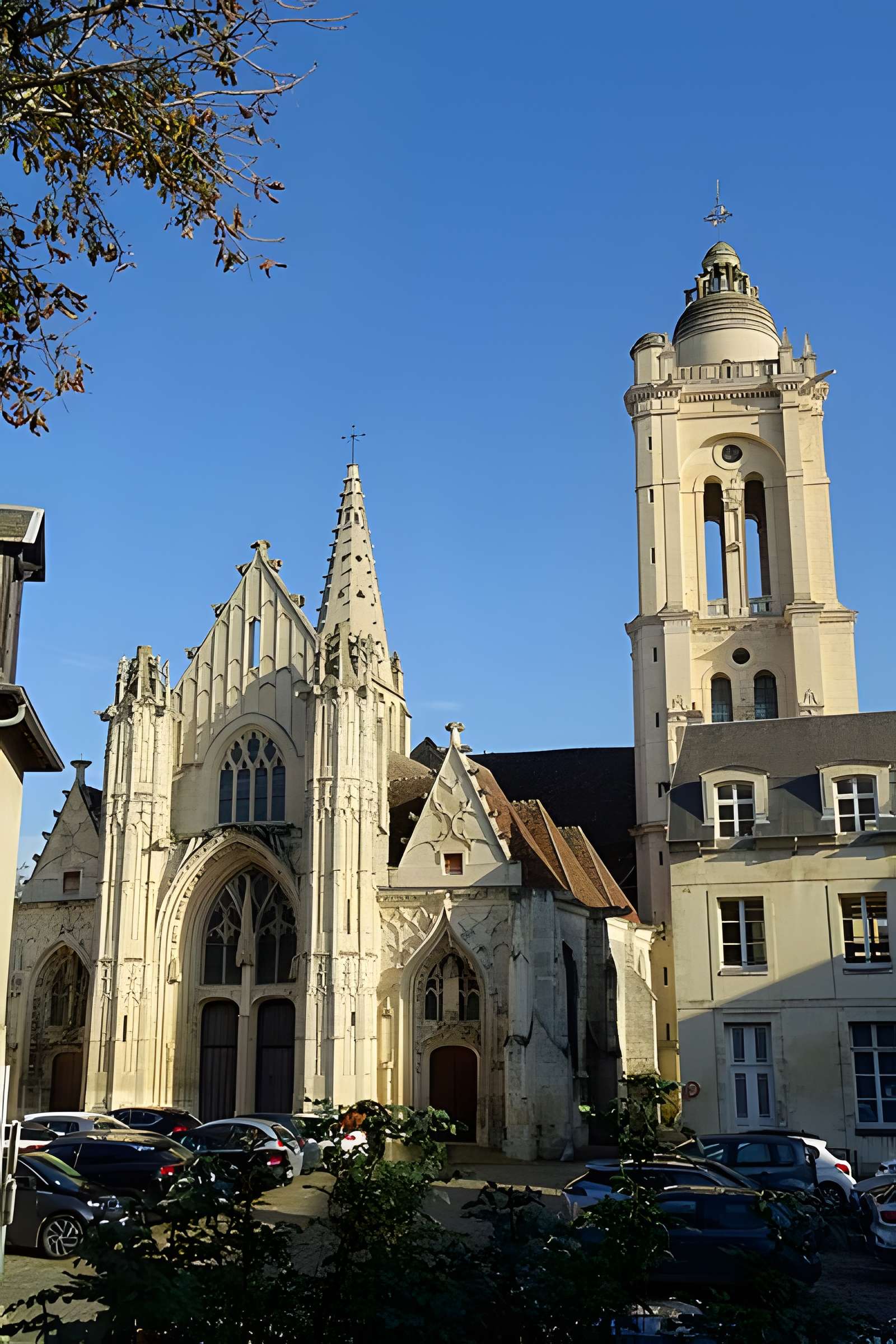 Église Saint-Pierre de Senlis